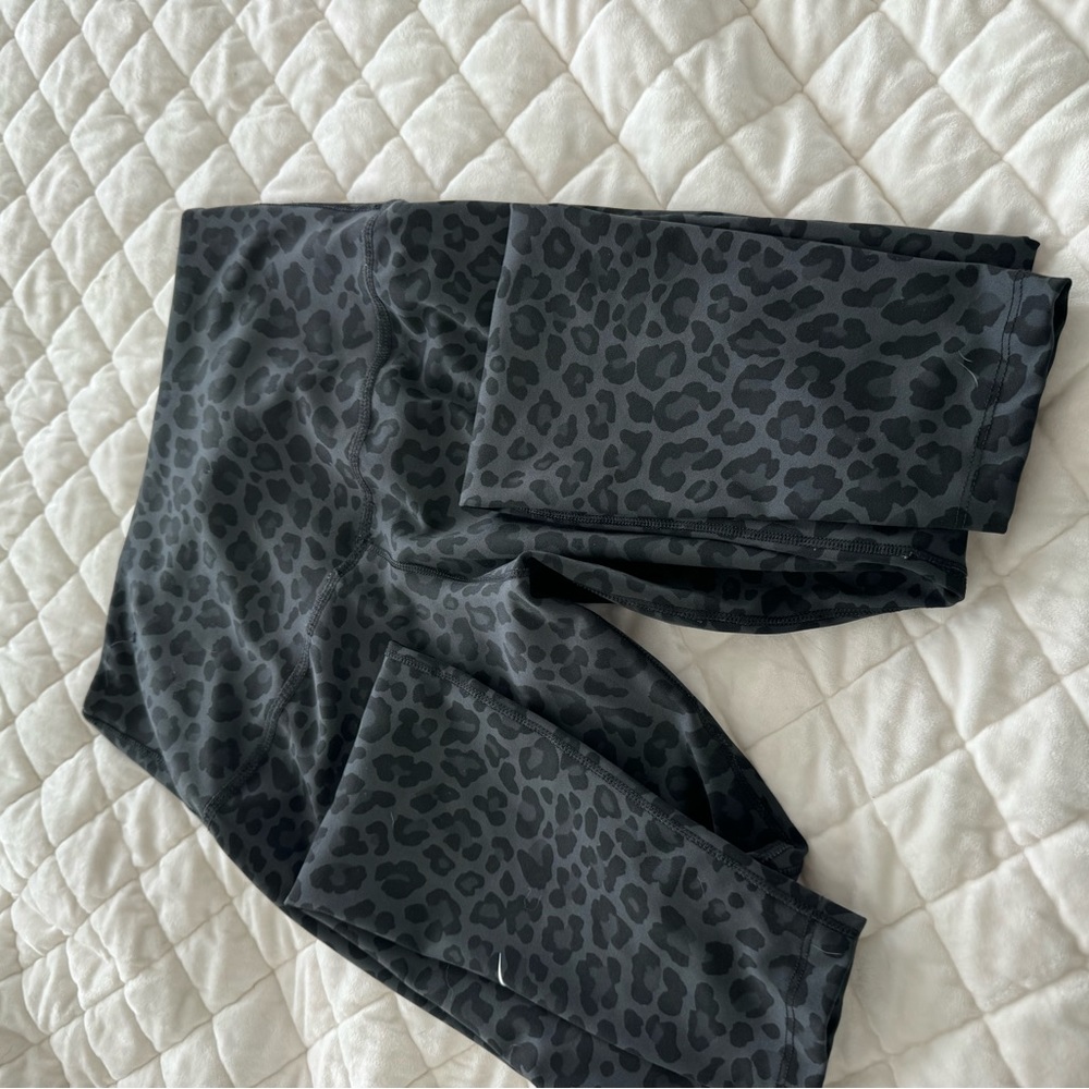Small Nike leggings wore few times